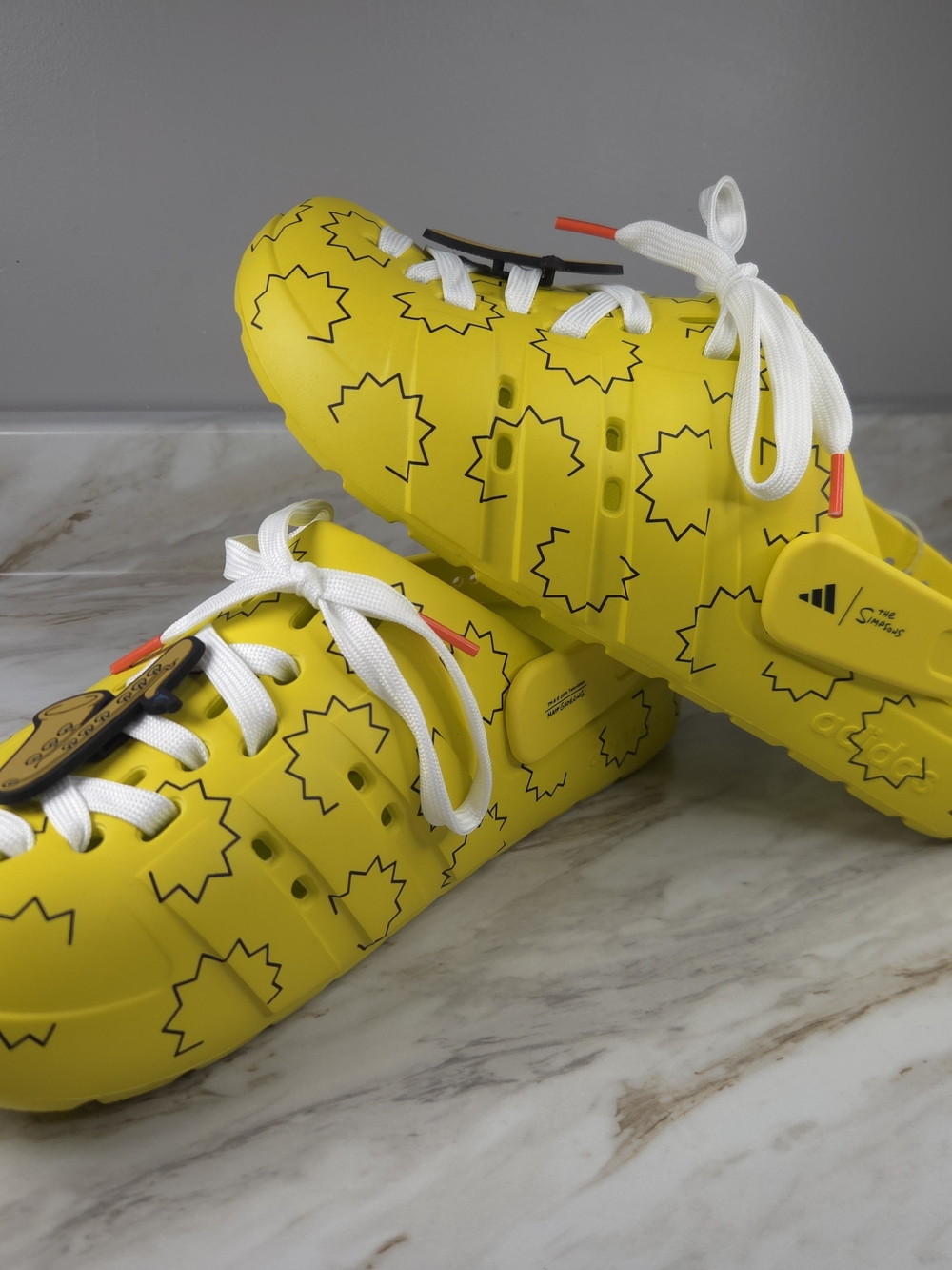 Adidas Adilette Clogs The Simpsons Yellow Men’s Size 11